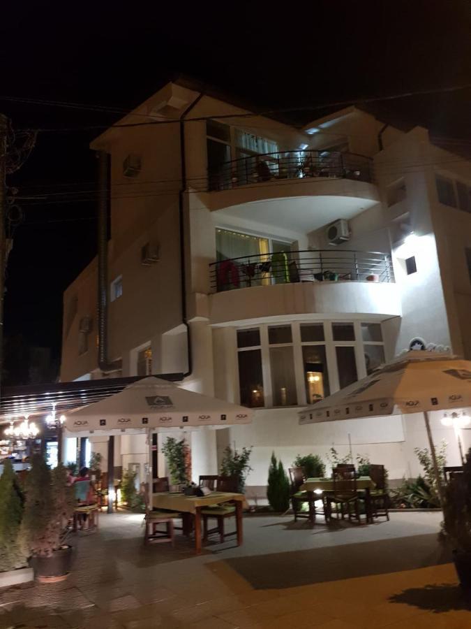Boutique Vila White Duchess Неводарі Екстер'єр фото
