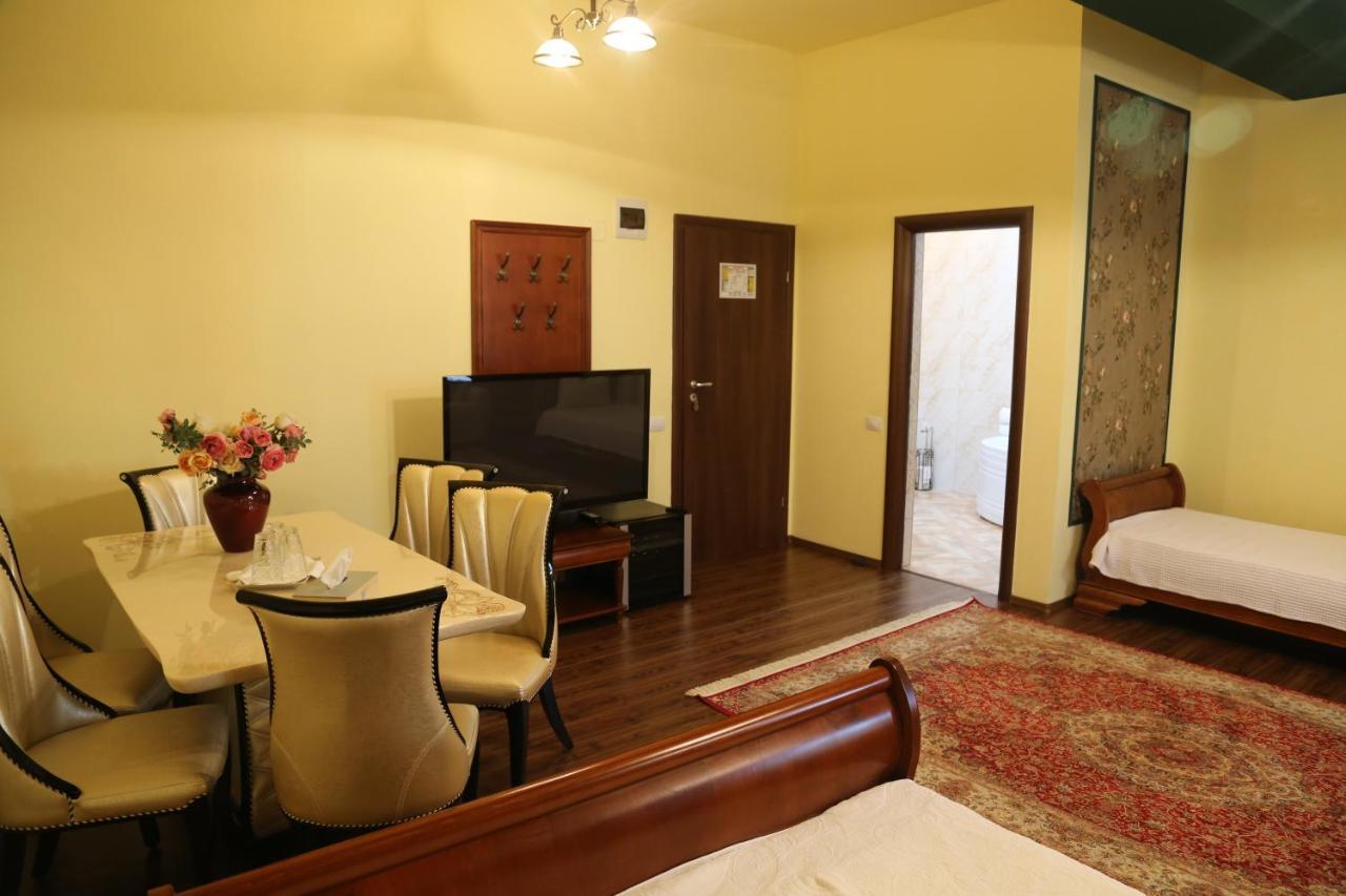 Boutique Vila White Duchess Неводарі Екстер'єр фото